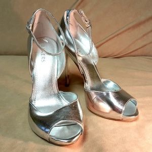 Silver Bakers Peep-Toe Heels